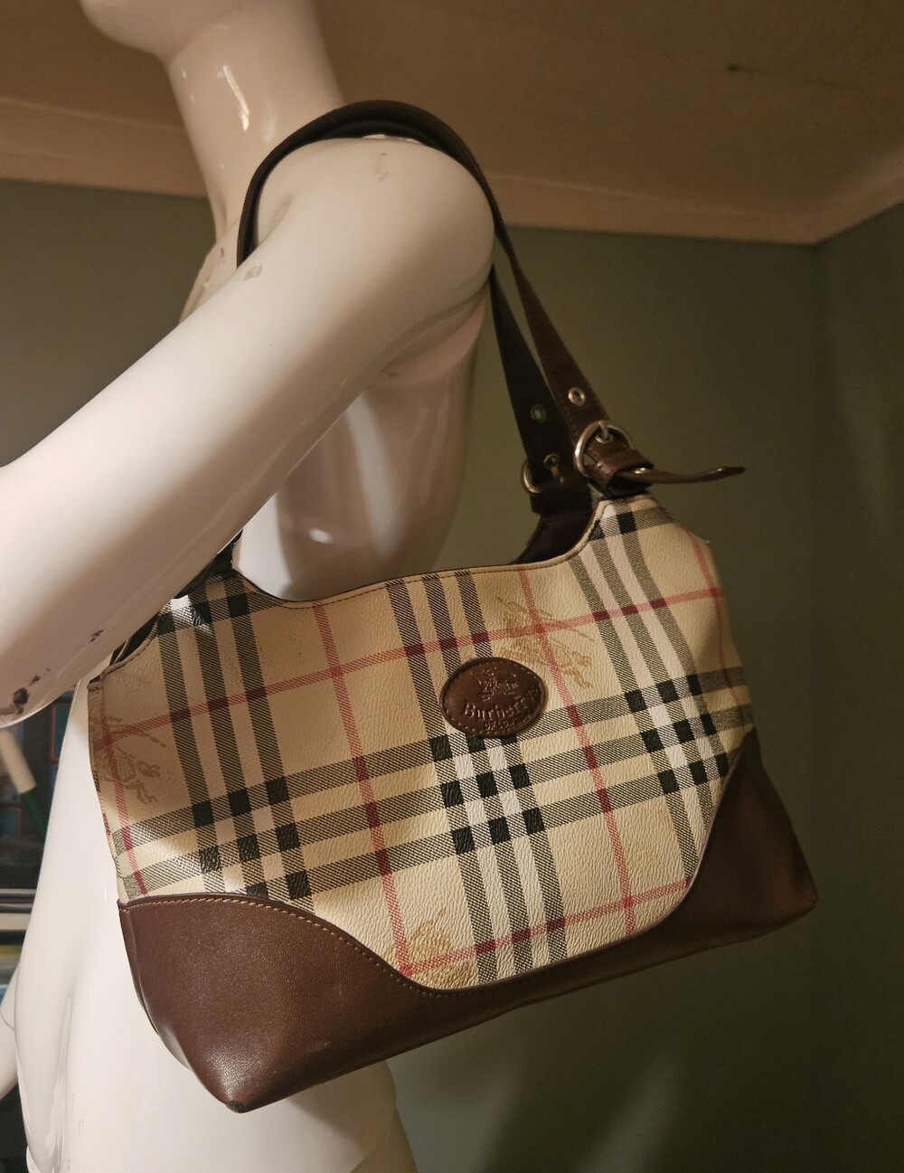 Vintage BURBERRYS Handbag, Read The History Of Burberry. Burberrys Equesterian - Picture 2 of 7